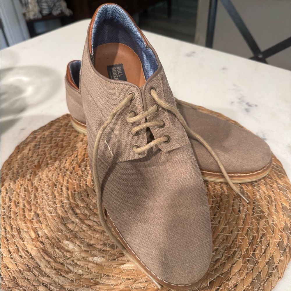 Brand? Portuguese made men’s casual oxford shoe.  Gently used, great shape